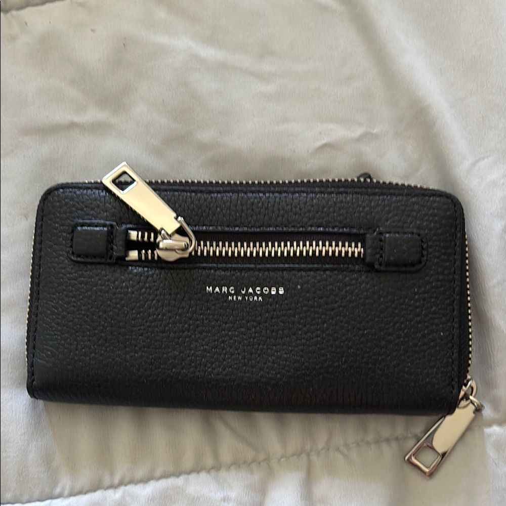 Marc Jacobs Black Wallet
